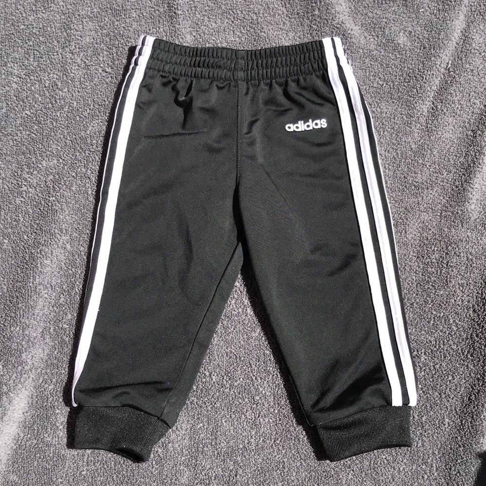 Adidas Sweats size 9m